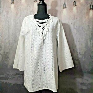 Line & Dot White Beach Cover up Size Medium